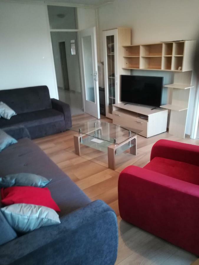 Apartman Tonika Pula Exterior foto