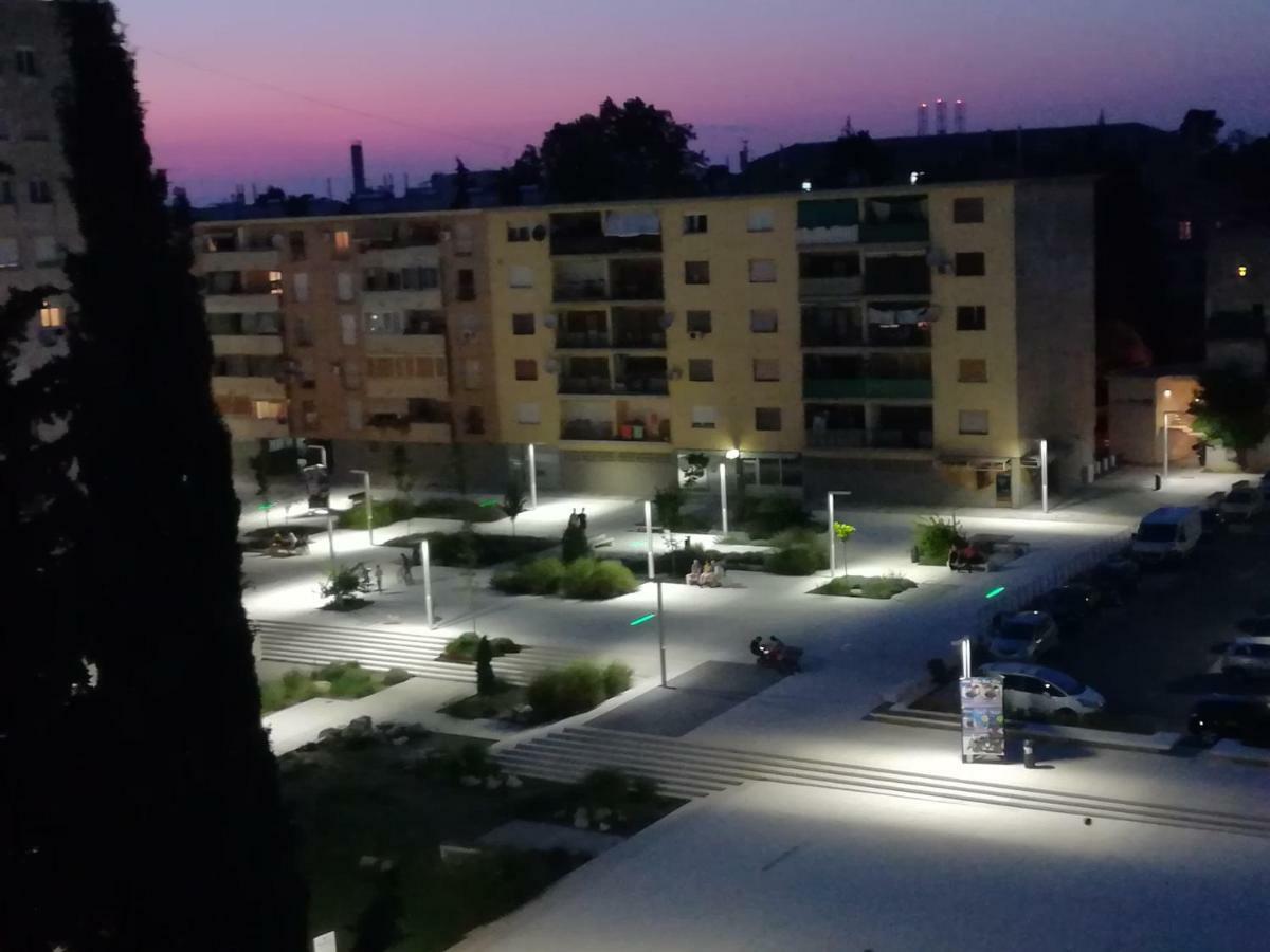 Apartman Tonika Pula Exterior foto